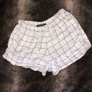 brandy melville short <3